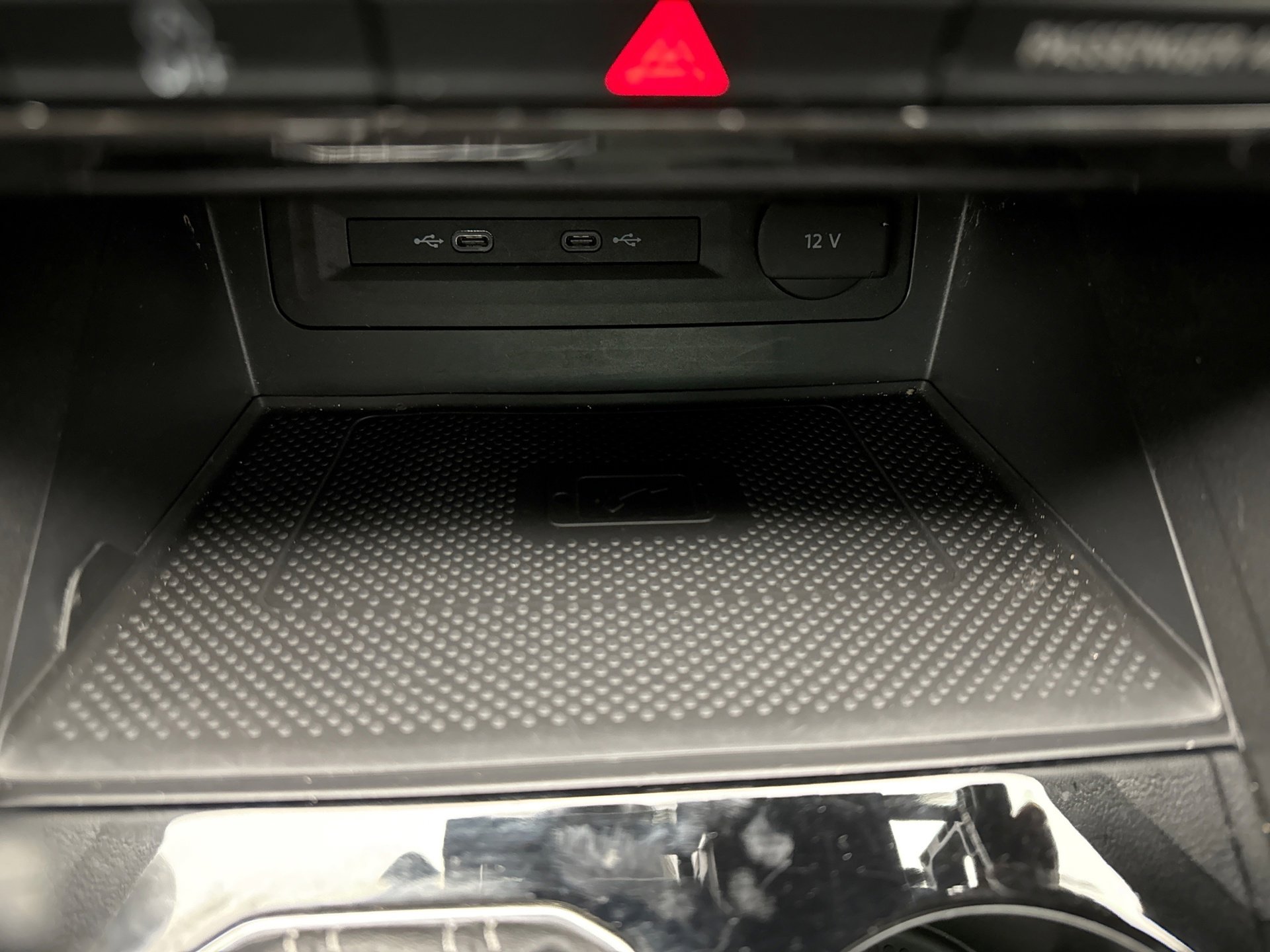 Used 2021 Volkswagen Atlas SEL Premium image 18