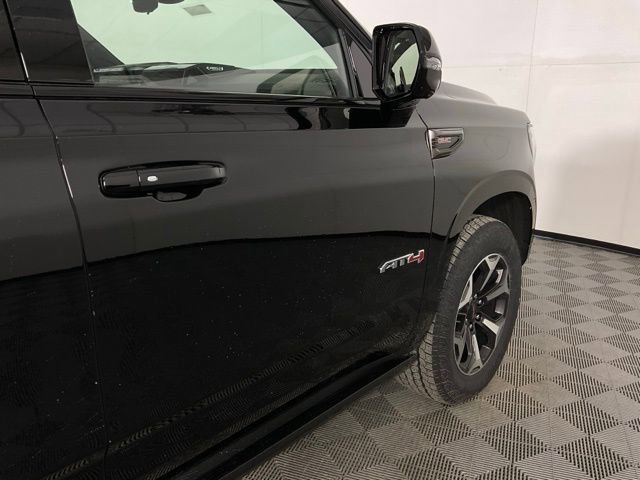 New 2026 GMC Yukon AT4 Ultimate w/ LPO, Floor Liner Package image 8