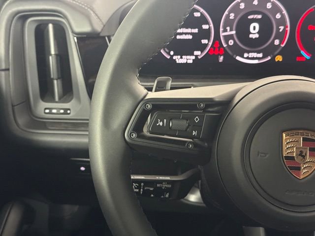 Used 2026 Porsche Cayenne GTS image 36