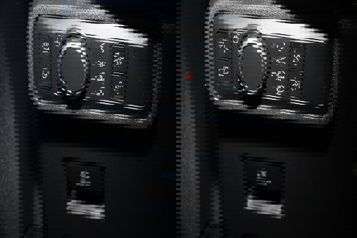 Used 2022 Ford Bronco Wildtrak image 33