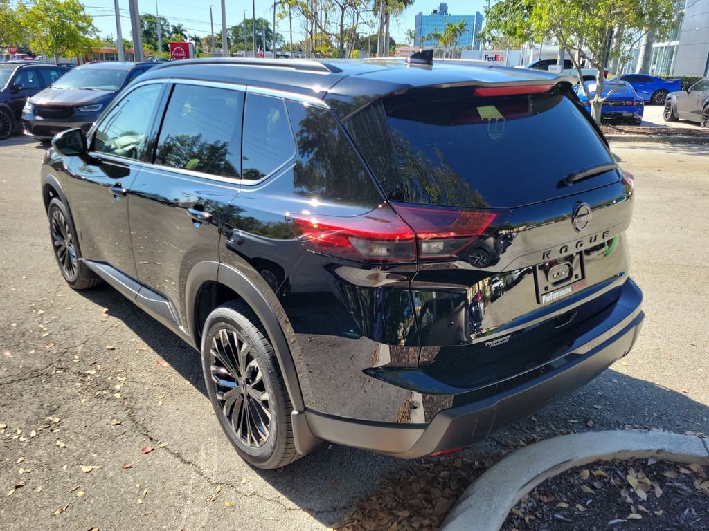 New 2026 Nissan Rogue Dark Armor image 5