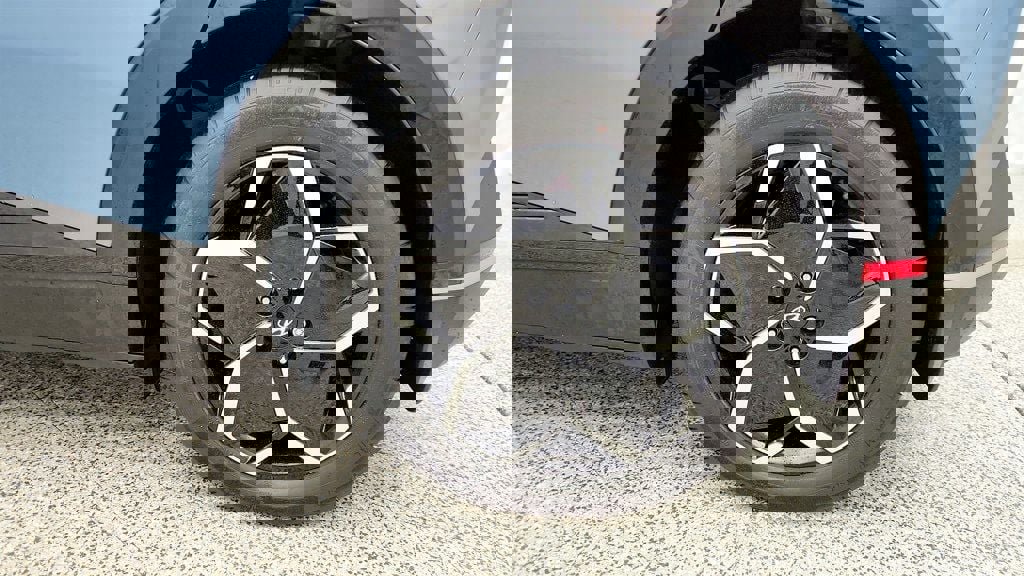 Used 2023 Hyundai Ioniq 5 SE image 9