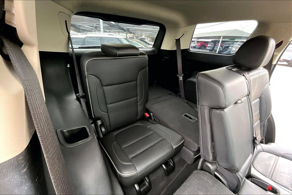 Used 2023 GMC Acadia Denali FWD image 38