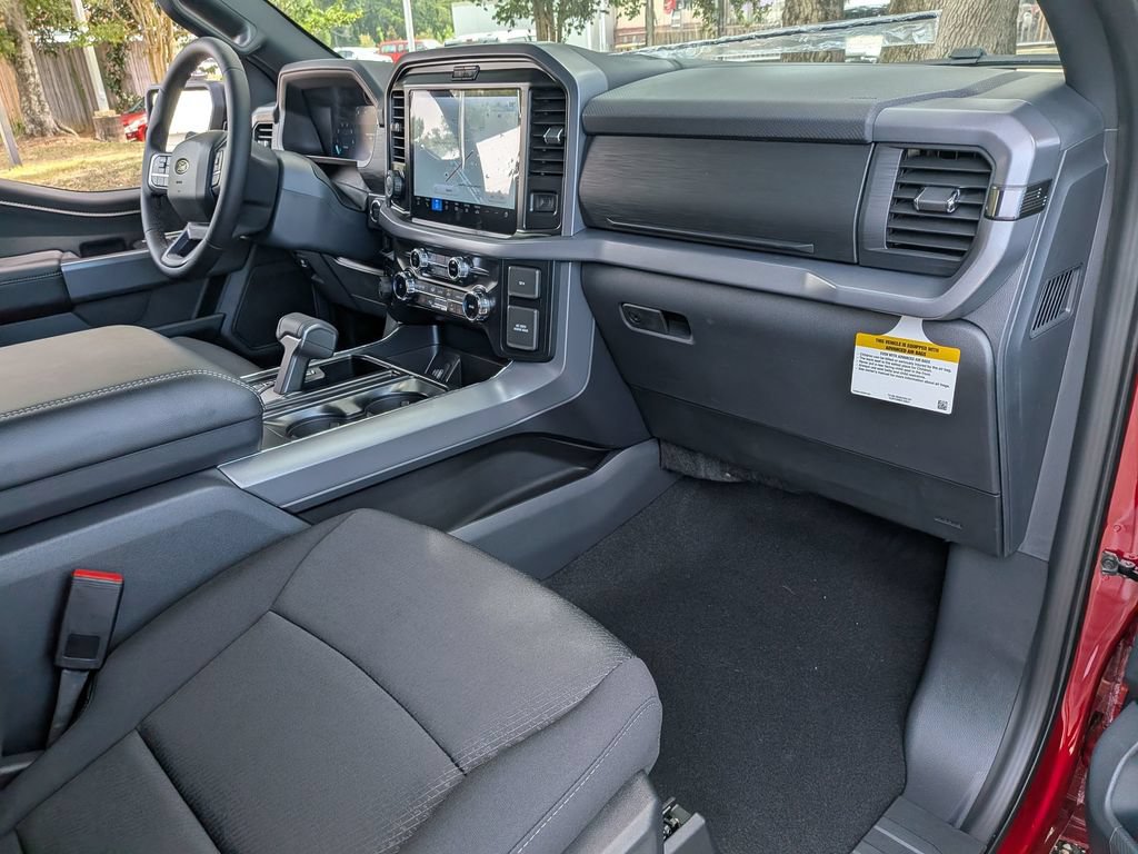 New 2026 Ford F150 XLT w/ Equipment Group 302A MID AWD/4WD image 32