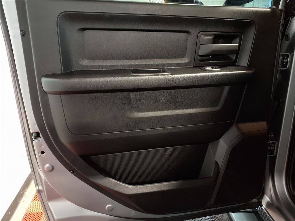 Used 2023 RAM 2500 Tradesman image 15