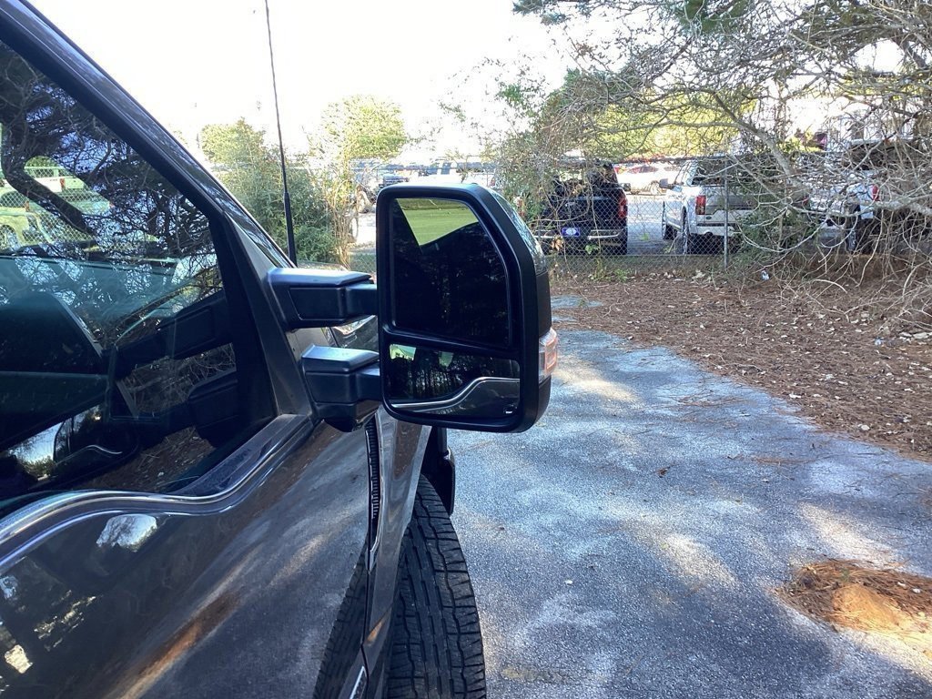 Used 2022 Ford F250 Platinum w/ FX4 Off-Road Package image 22