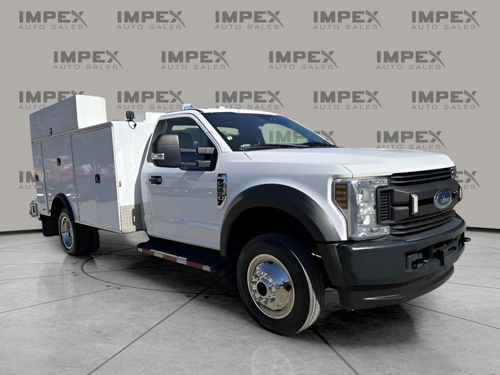 Used 2019 Ford F550 4x4 Regular Cab Super Duty image 3