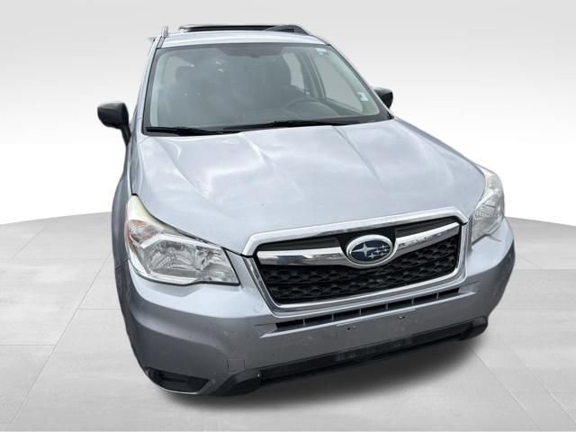 Used 2016 Subaru Forester 2.5i w/ Alloy Wheel Package AWD/4WD image 4