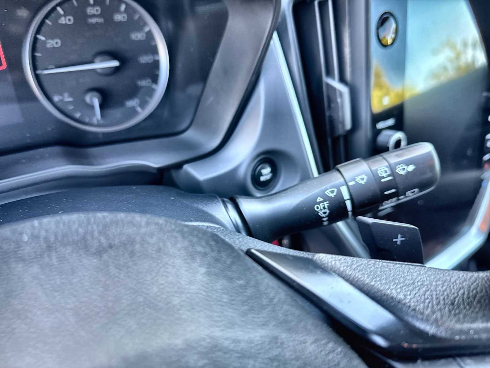 Used 2024 Subaru Crosstrek 2.0i Premium image 25