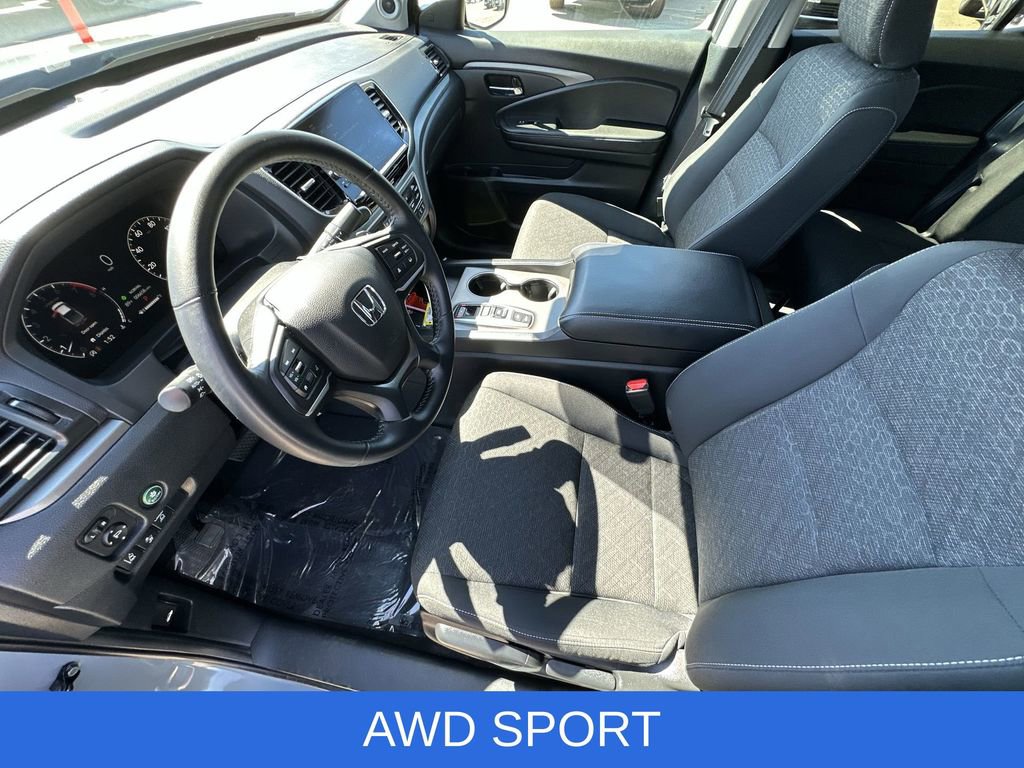 Used 2024 Honda Ridgeline Sport image 22