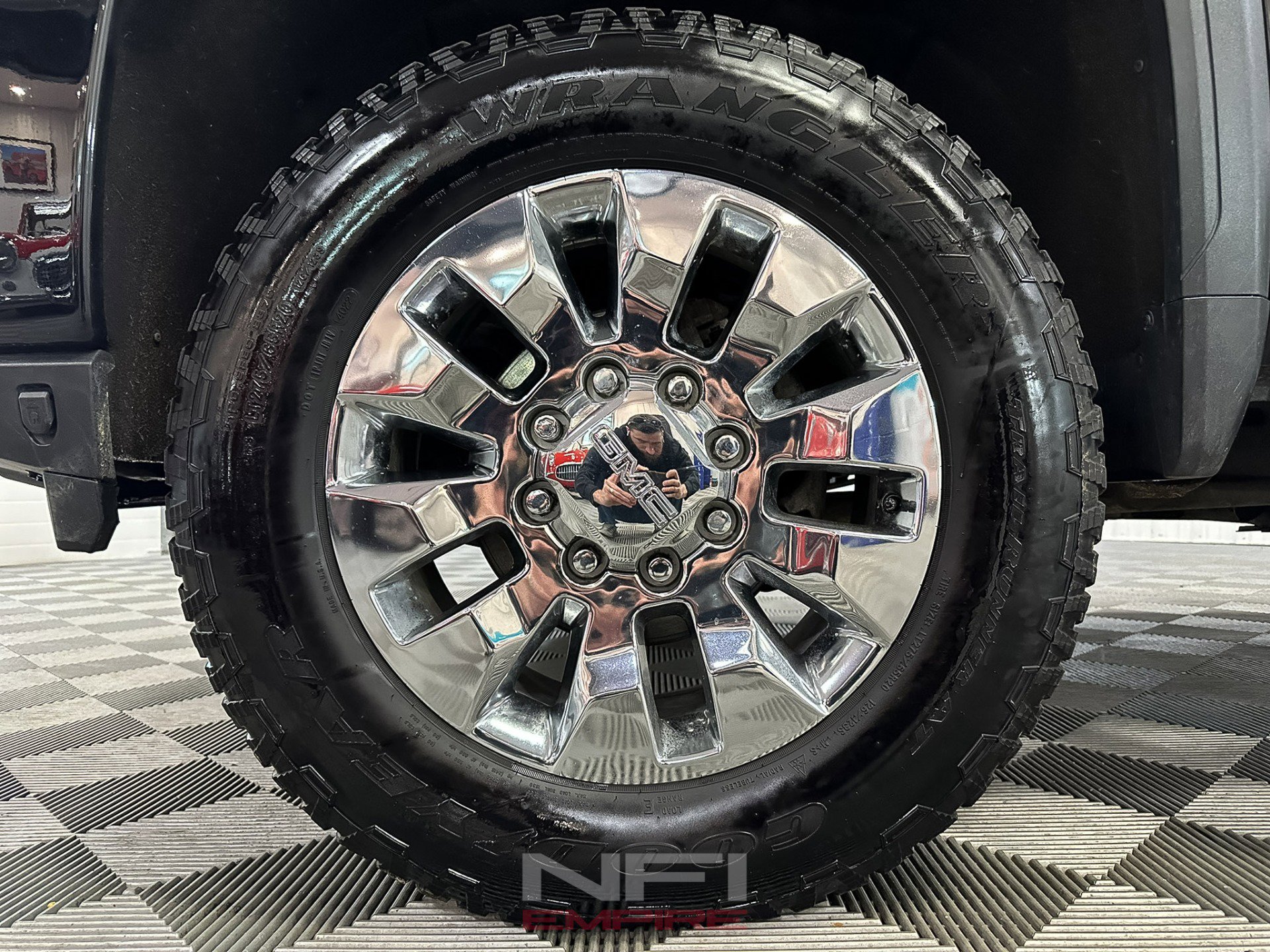 Used 2021 GMC Sierra 3500 Denali w/ Denali Ultimate Package image 12