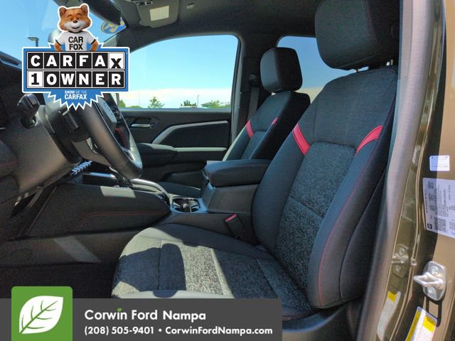 Used 2024 Chevrolet Colorado Z71 w/ Z71 Convenience Package 2 AWD/4WD image 24