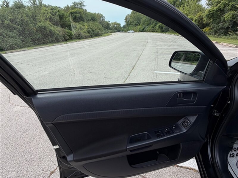 Used 2009 Mitsubishi Lancer DE FWD image 21