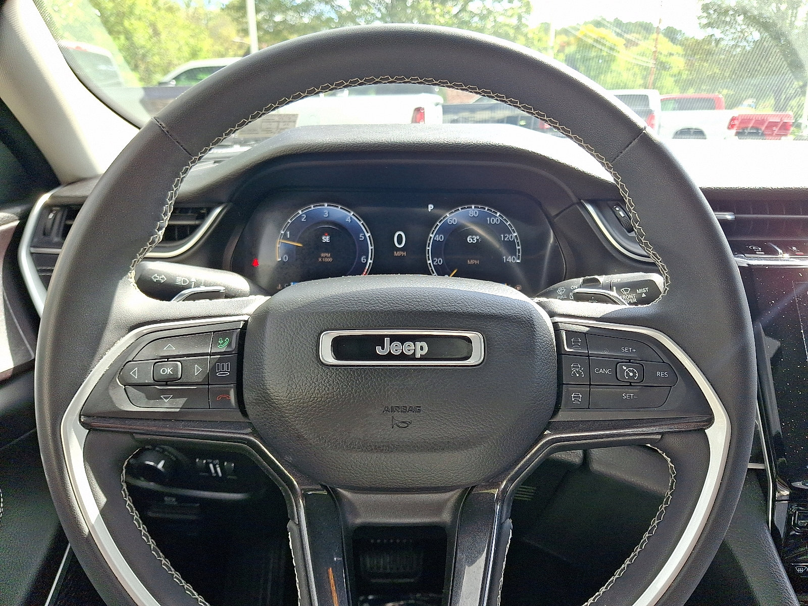 Certified 2022 Jeep Grand Cherokee L Laredo w/ Luxury Tech Group I image 19