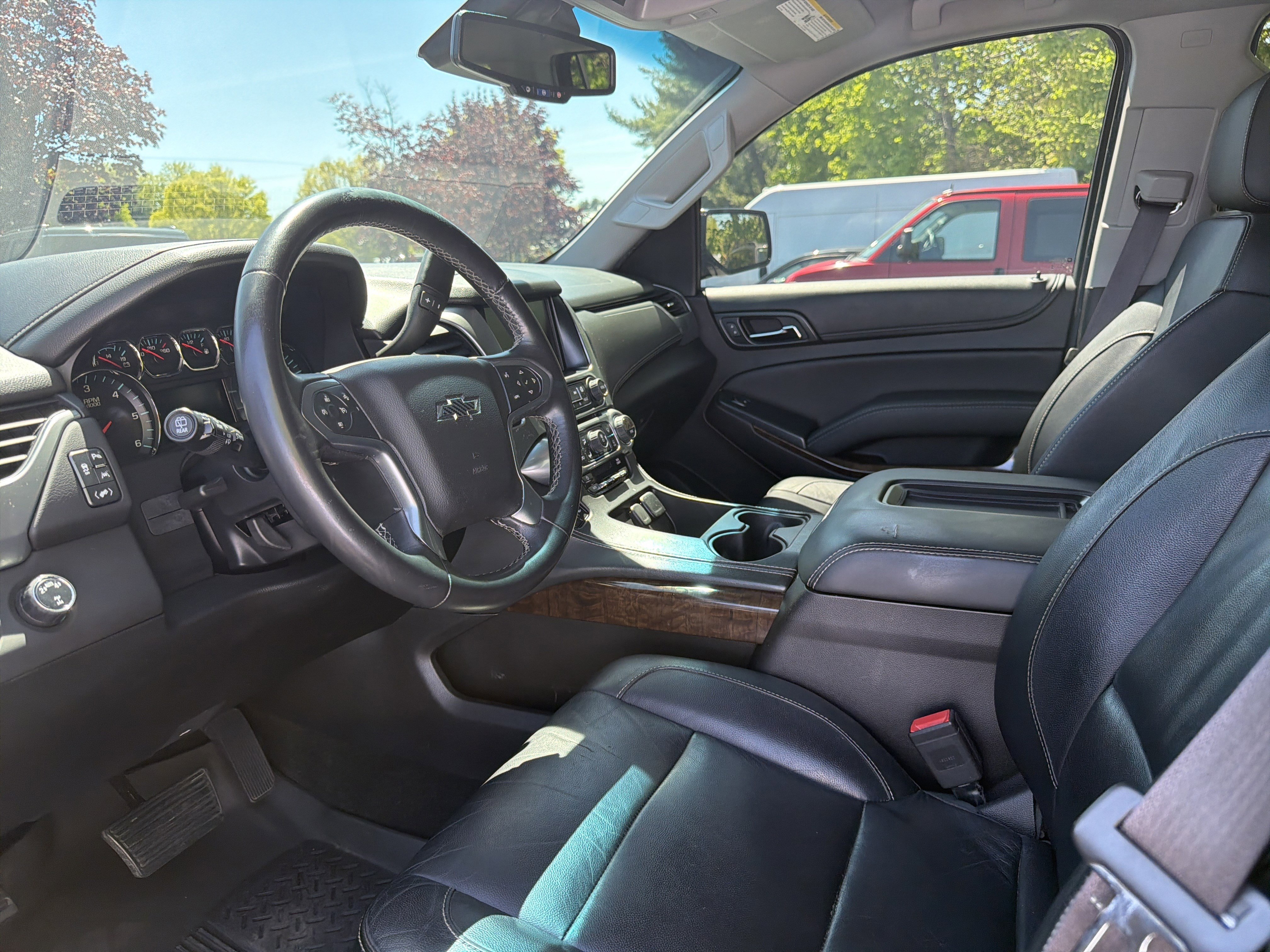 Used 2017 Chevrolet Tahoe LT AWD/4WD image 16