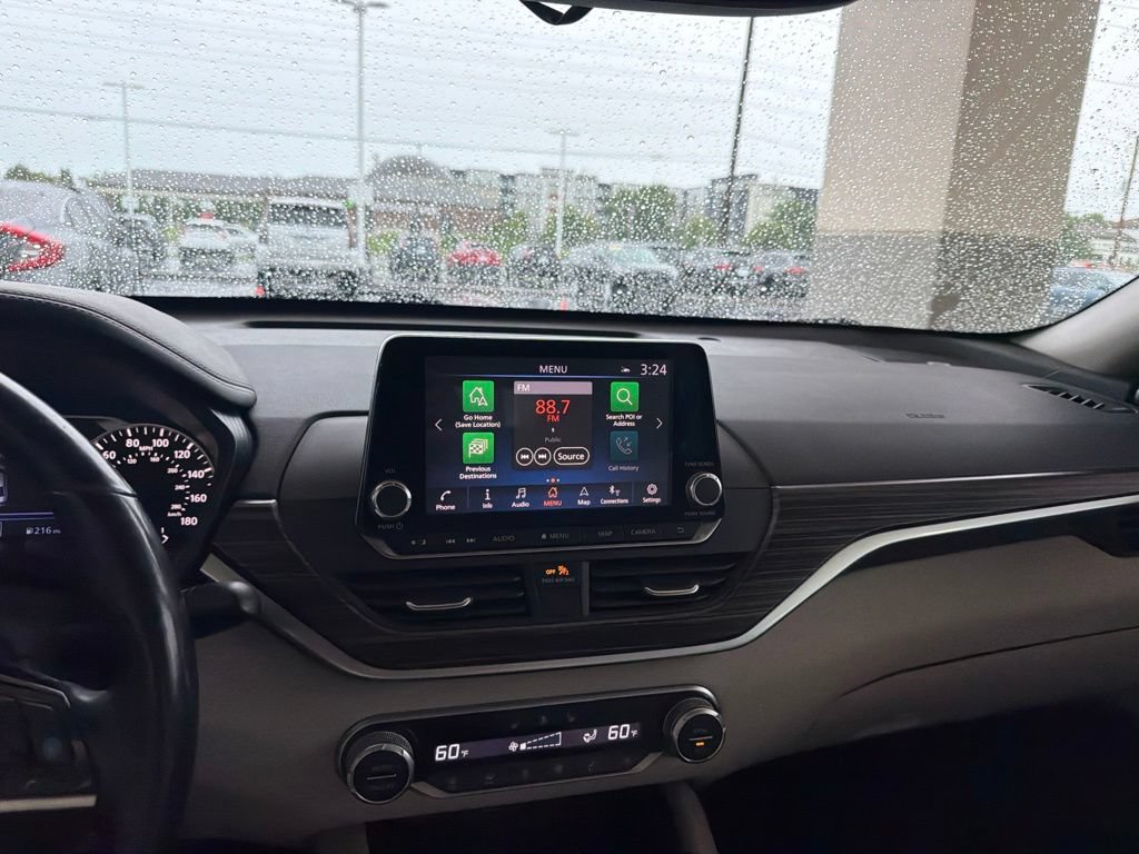 Used 2019 Nissan Altima 2.0 Platinum FWD image 15
