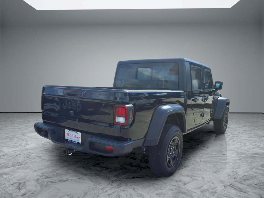 Used 2024 Jeep Gladiator Sport AWD/4WD image 7