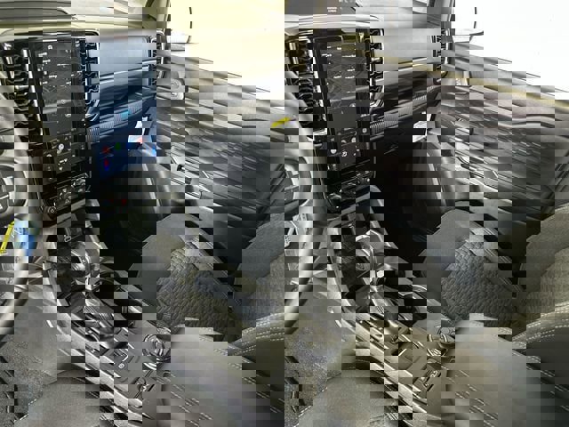 Used 2025 Ford Ranger XLT w/ FX4 Off-Road Package AWD/4WD image 36