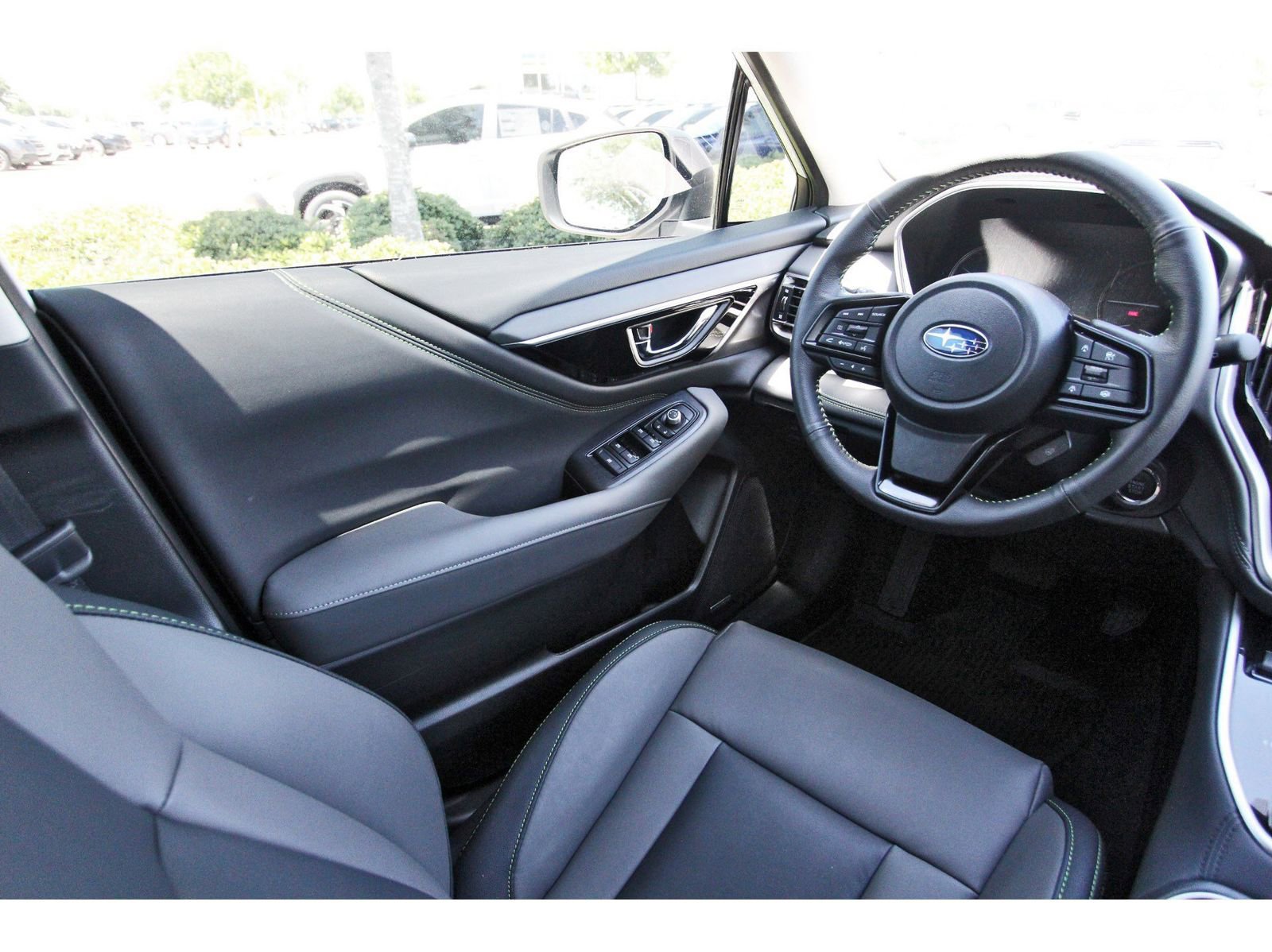 Certified 2025 Subaru Outback Onyx Edition image 8