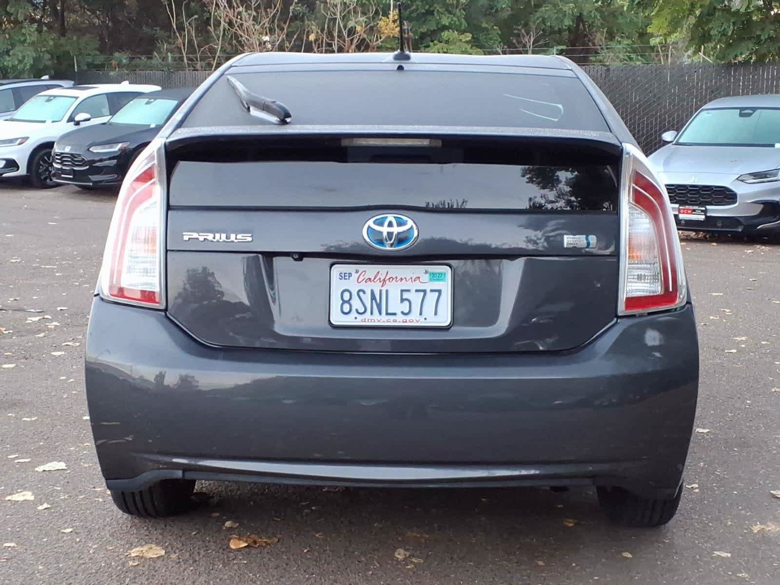 Used 2015 Toyota Prius Three FWD image 5
