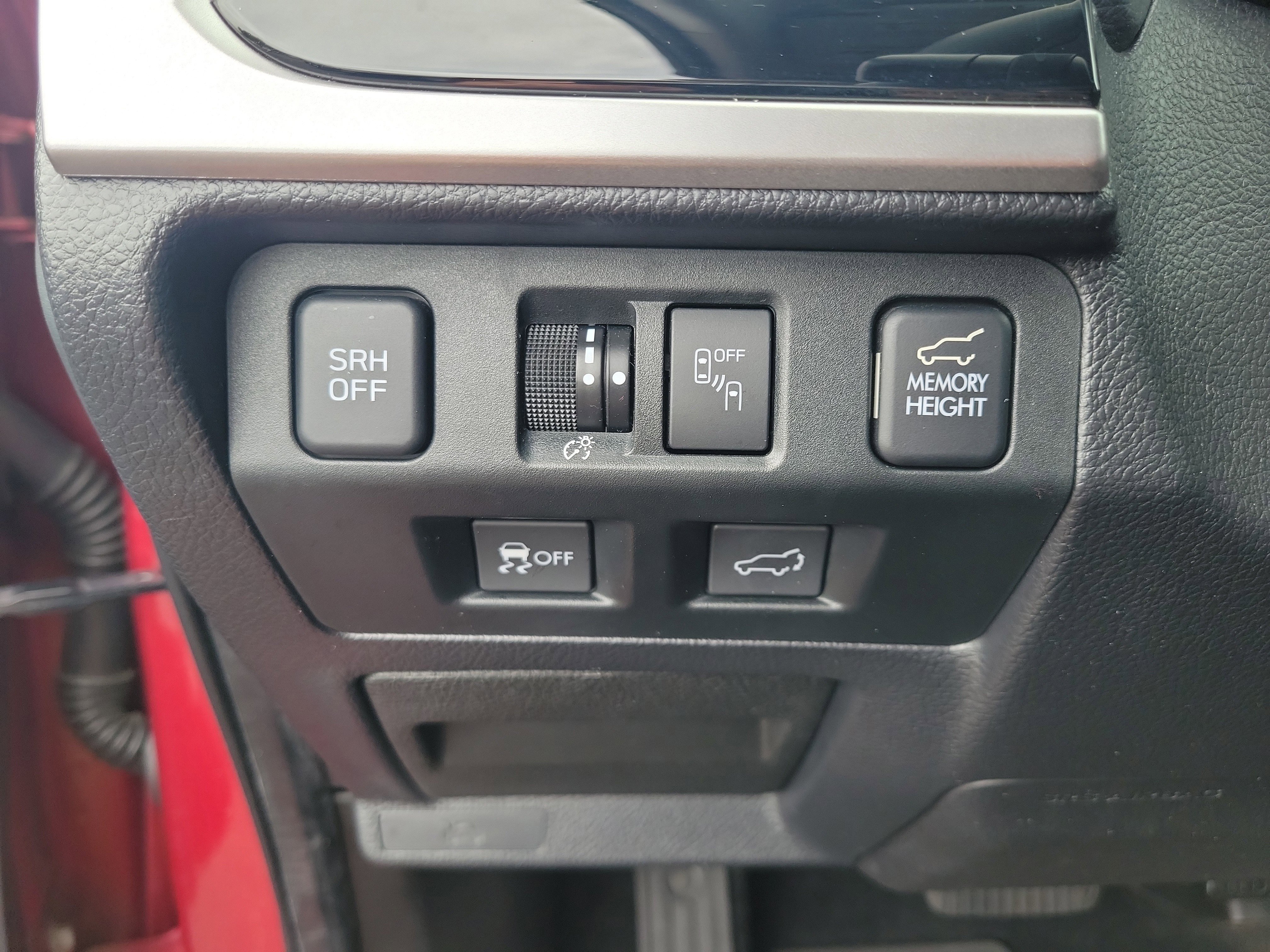 Used 2017 Subaru Forester 2.5i Touring AWD/4WD image 26