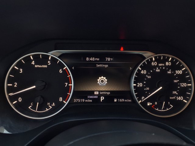 Used 2022 Nissan Rogue SV FWD image 9