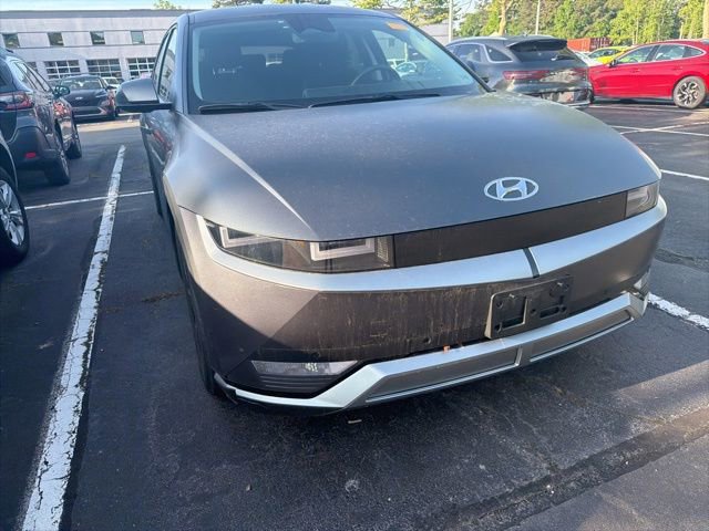 Used 2024 Hyundai Ioniq 5 SEL RWD image 2