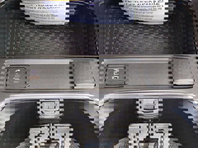 Used 2025 Mercedes-Benz GLA 250 image 21