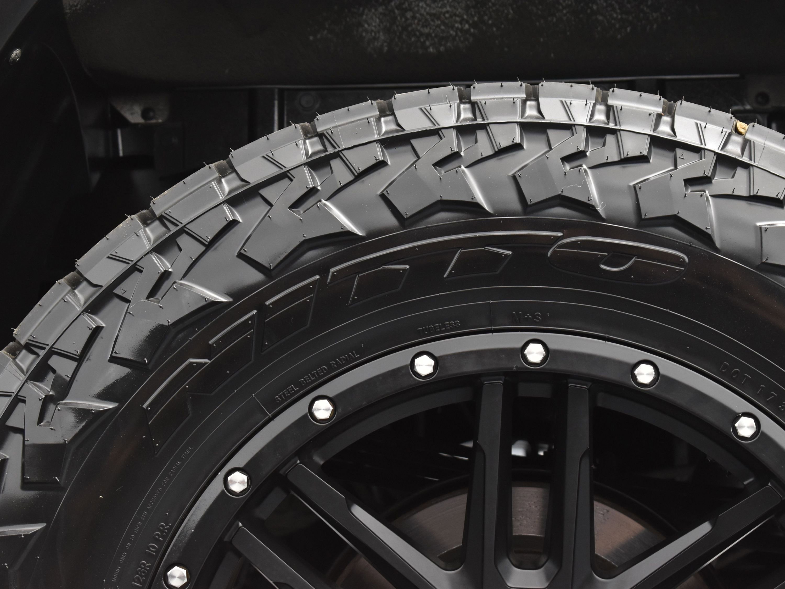 Used 2023 Nissan Titan PRO-4X w/ Pro-4x Convenience Package image 42