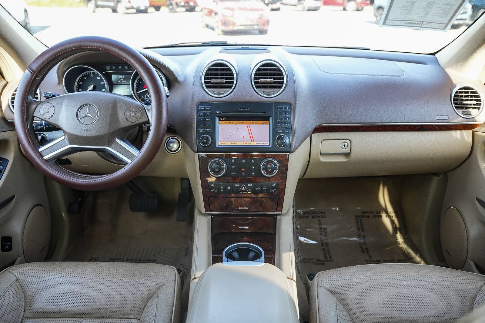 Used 2012 Mercedes-Benz GL 550 4MATIC image 12