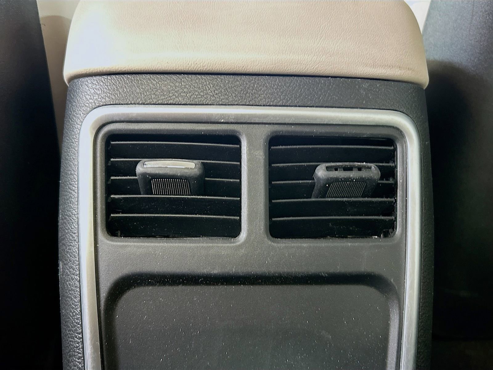 Used 2022 Chrysler 300 Touring L image 23