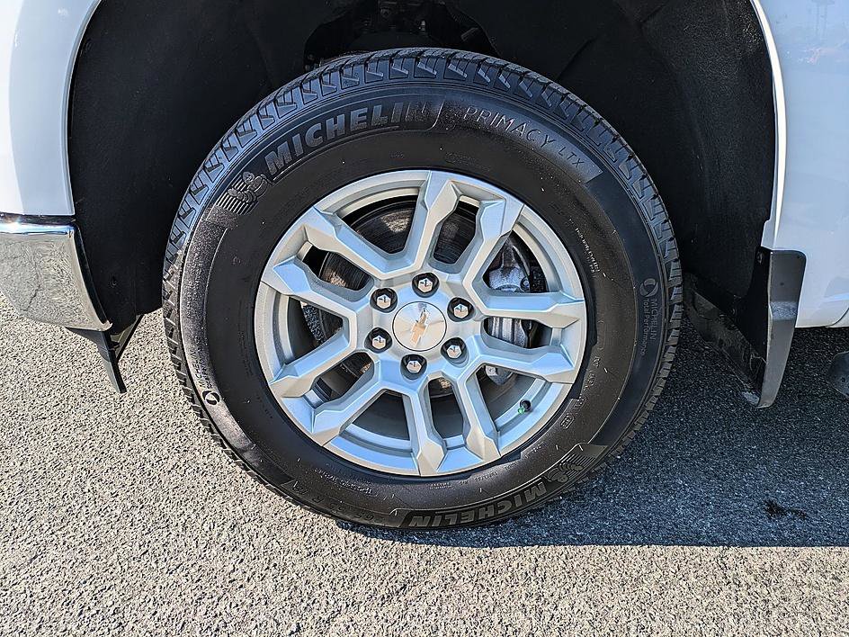 Used 2023 Chevrolet Silverado 1500 LT image 10
