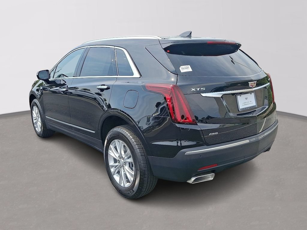 New 2026 Cadillac XT5 Luxury w/ LPO, Floor Liner Package AWD/4WD image 3