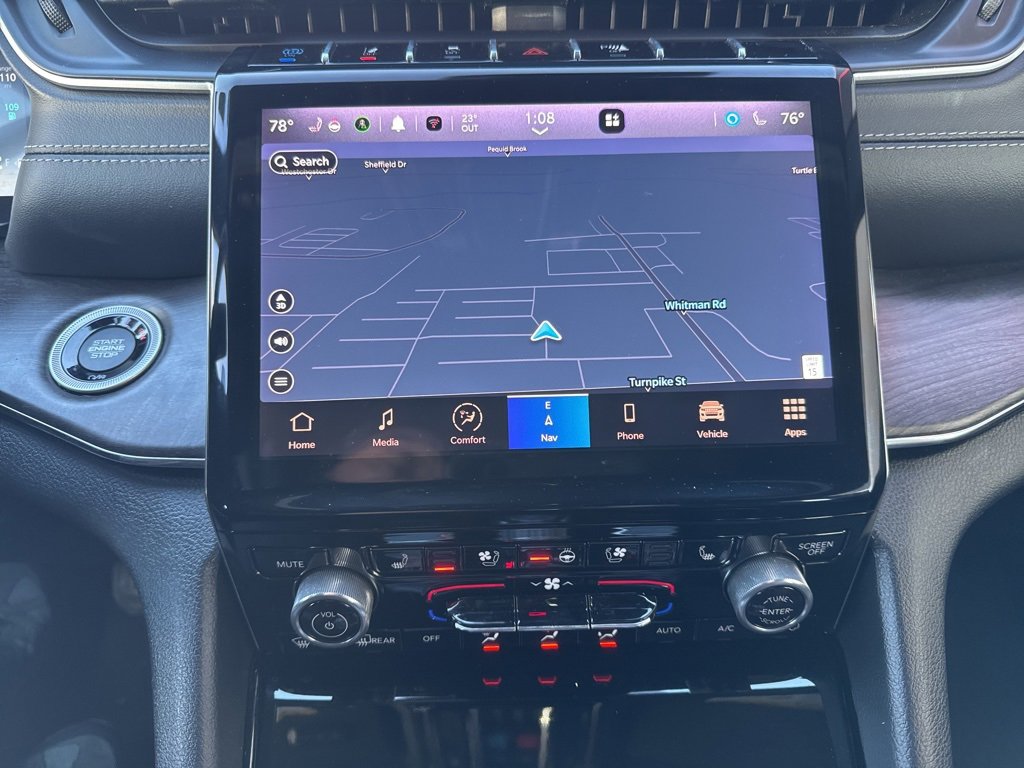 Used 2023 Jeep Grand Cherokee Overland image 24