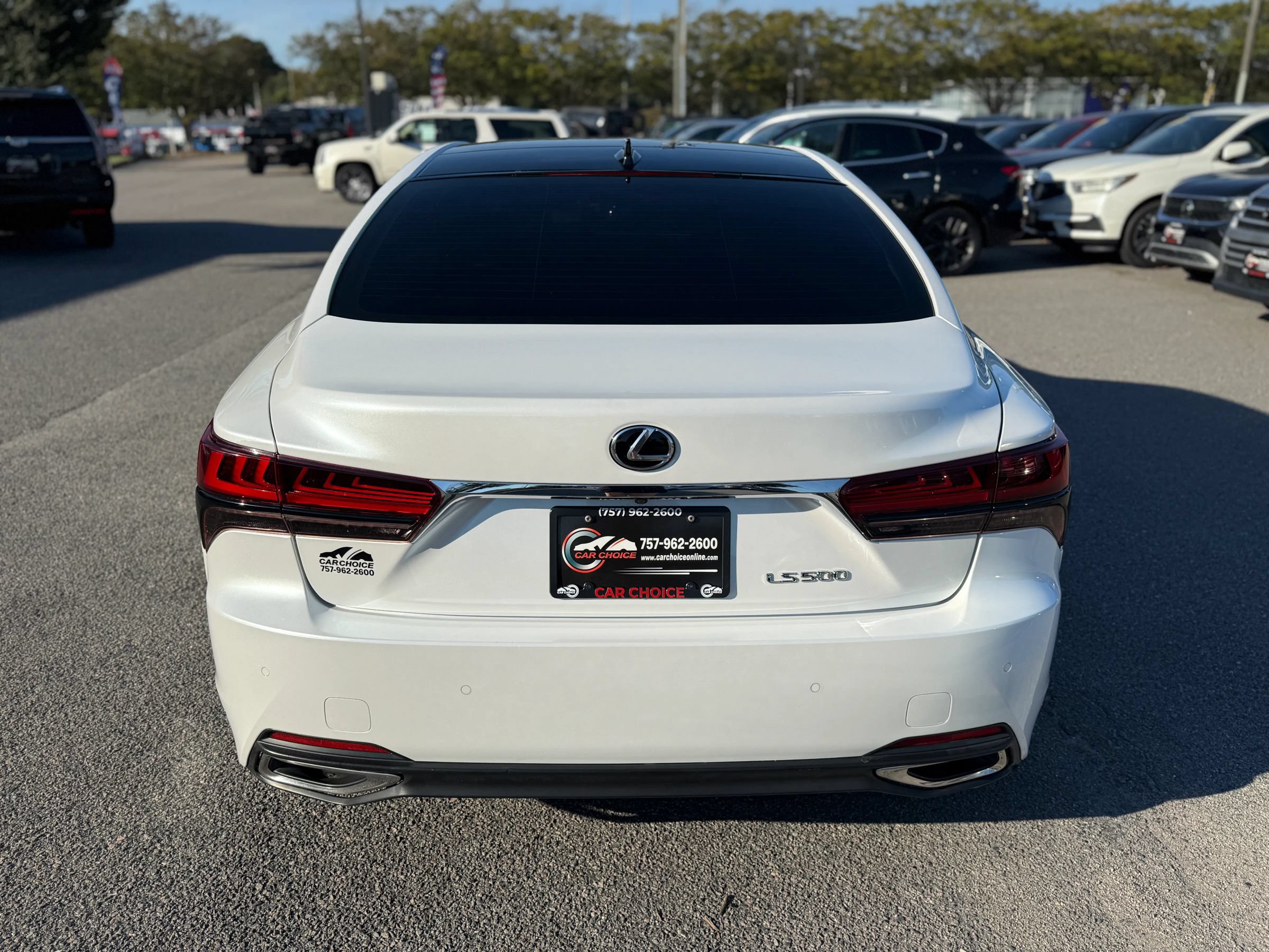 Used 2022 Lexus LS 500 w/ Interior Upgrade Package RWD image 2
