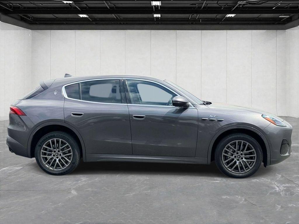 Used 2023 Maserati Grecale GT AWD/4WD image 4
