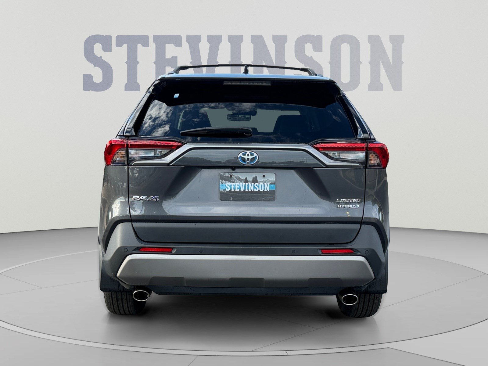 Used 2023 Toyota RAV4 Limited AWD/4WD image 4