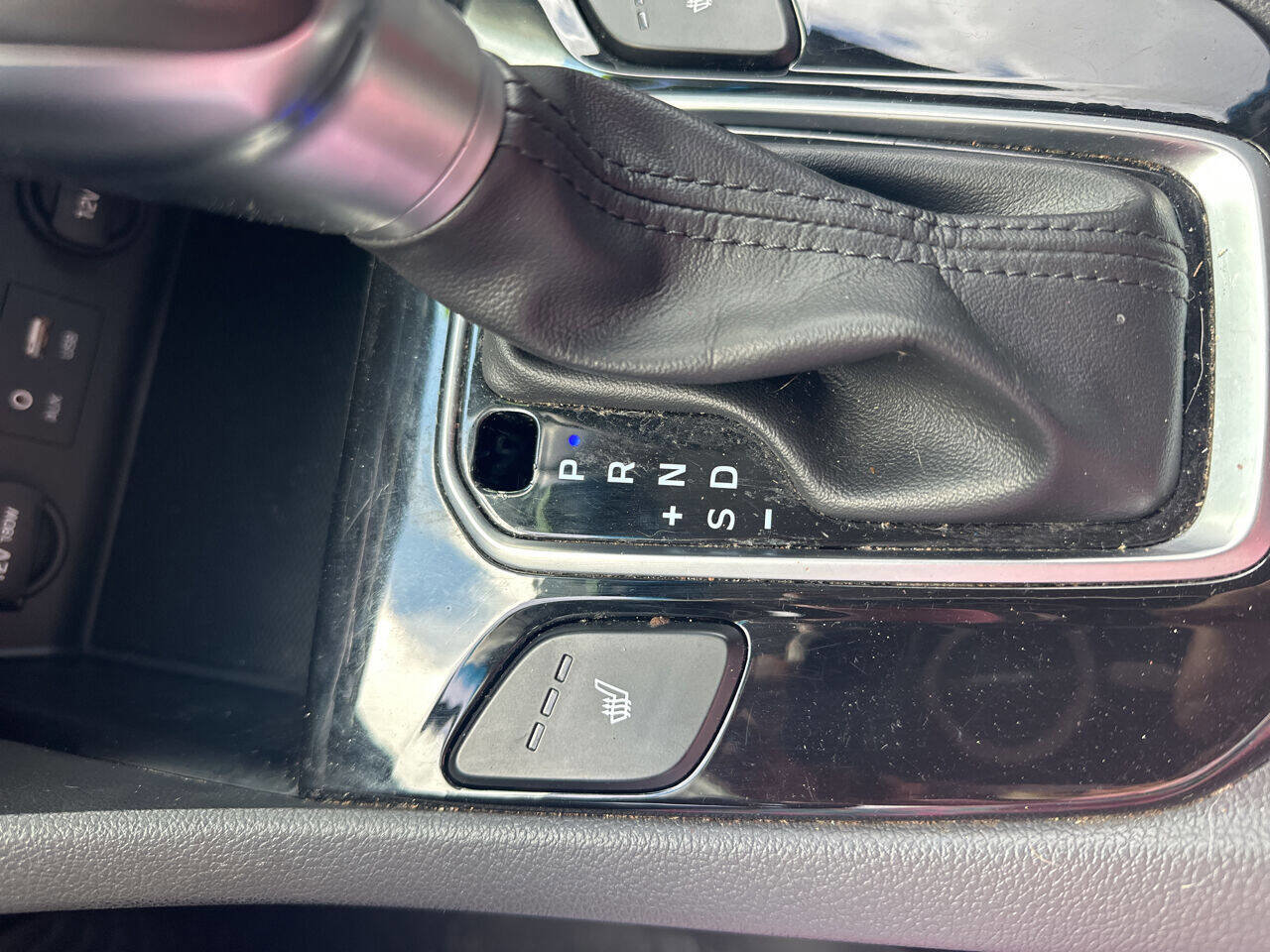 Used 2017 Hyundai Ioniq SEL FWD image 31