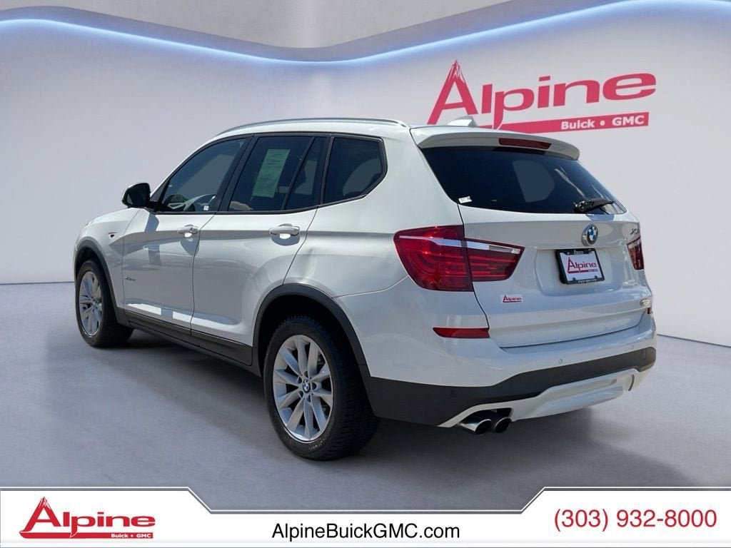 Used 2016 BMW X3 xDrive28i w/ Driver Assistance Package AWD/4WD image 3