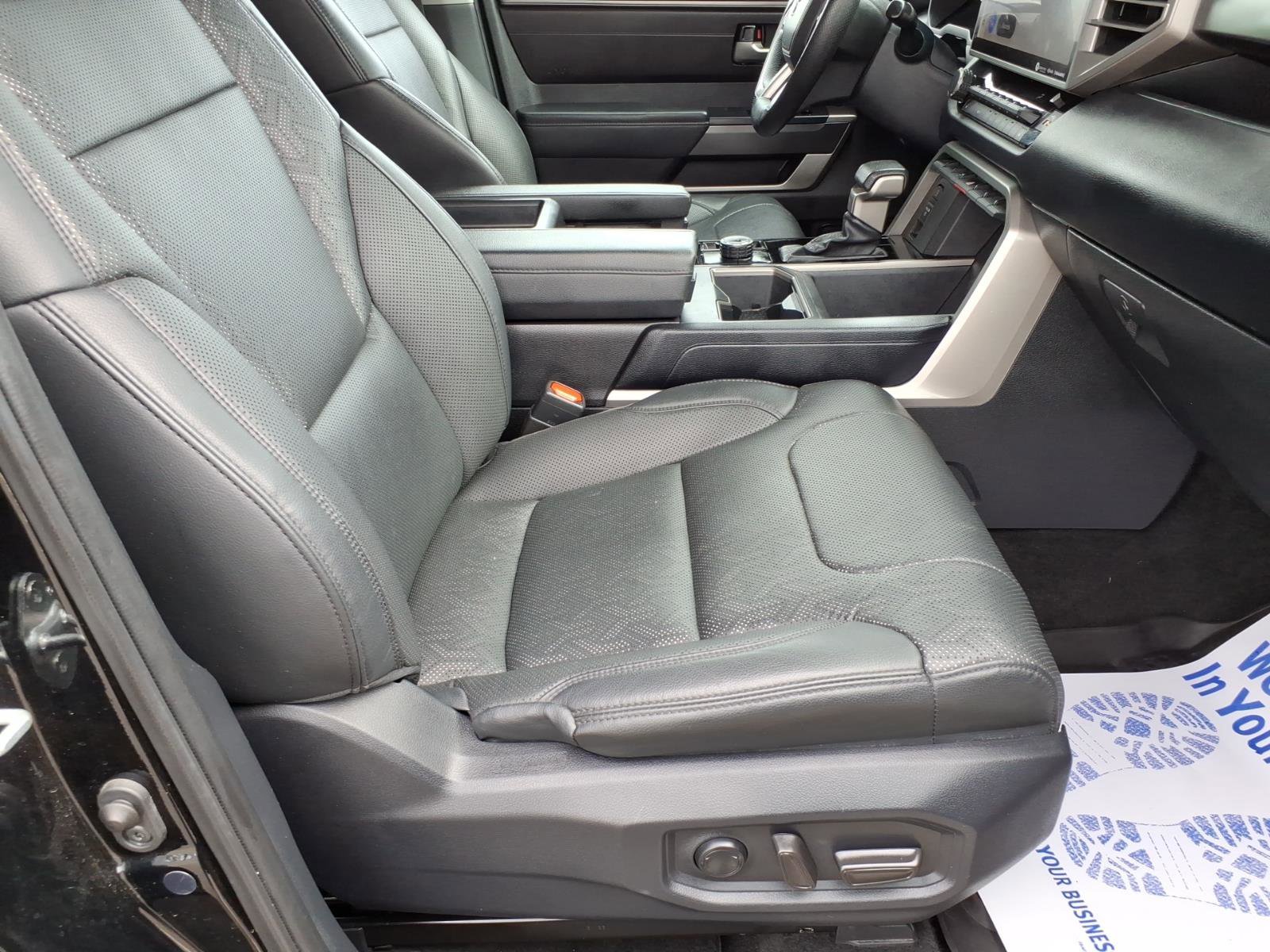Used 2022 Toyota Tundra SR5 w/ SR5 Premium Package AWD/4WD image 9