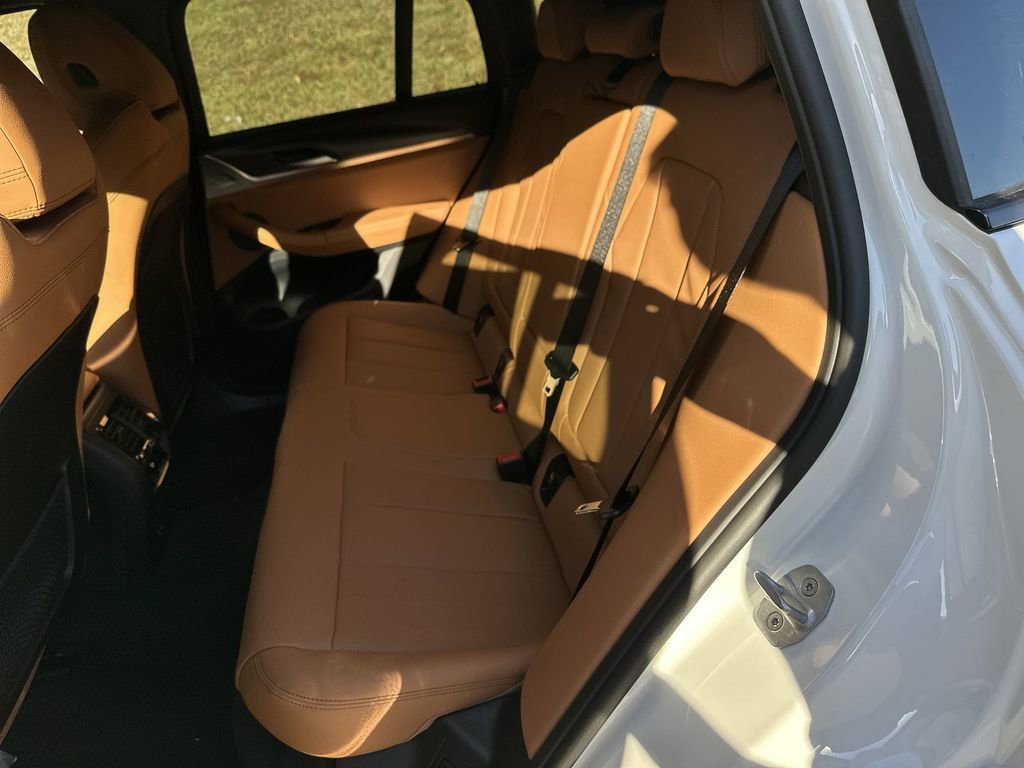 New 2025 BMW X4 xDrive30i w/ Premium Package image 22