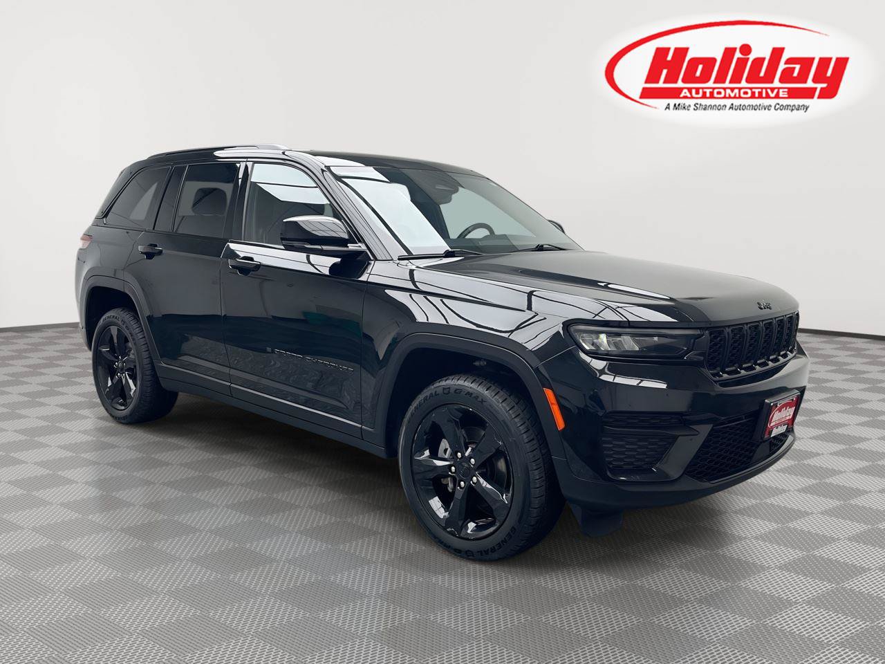 Used 2022 Jeep Grand Cherokee Altitude