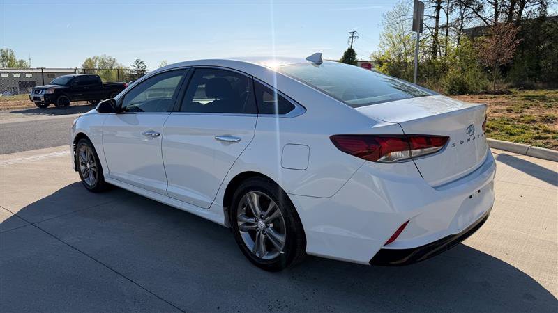 Used 2018 Hyundai Sonata SEL FWD image 3