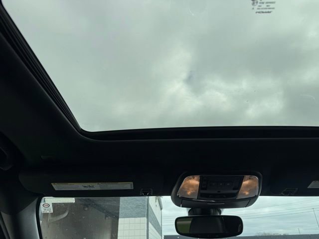 Used 2020 Jeep Grand Cherokee Altitude image 17