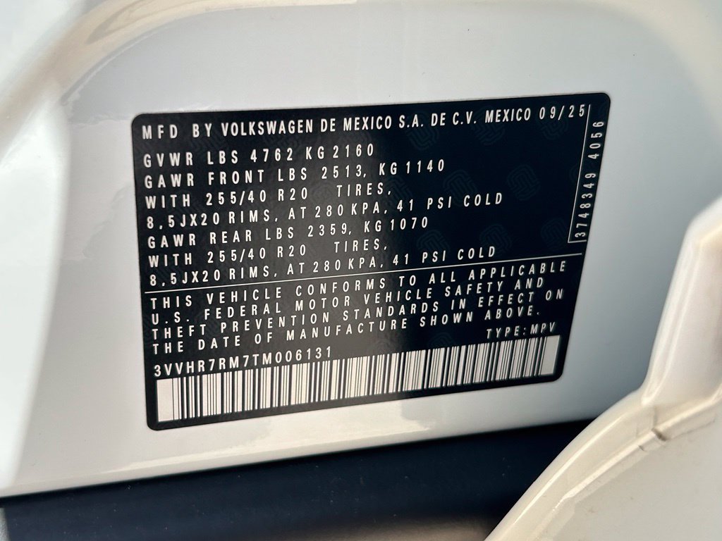 Certified 2026 Volkswagen Tiguan SE R-Line FWD image 51