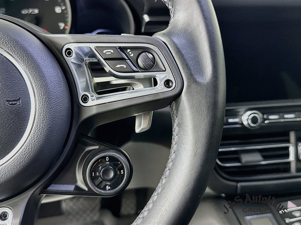 Used 2021 Porsche Macan GTS AWD/4WD image 14