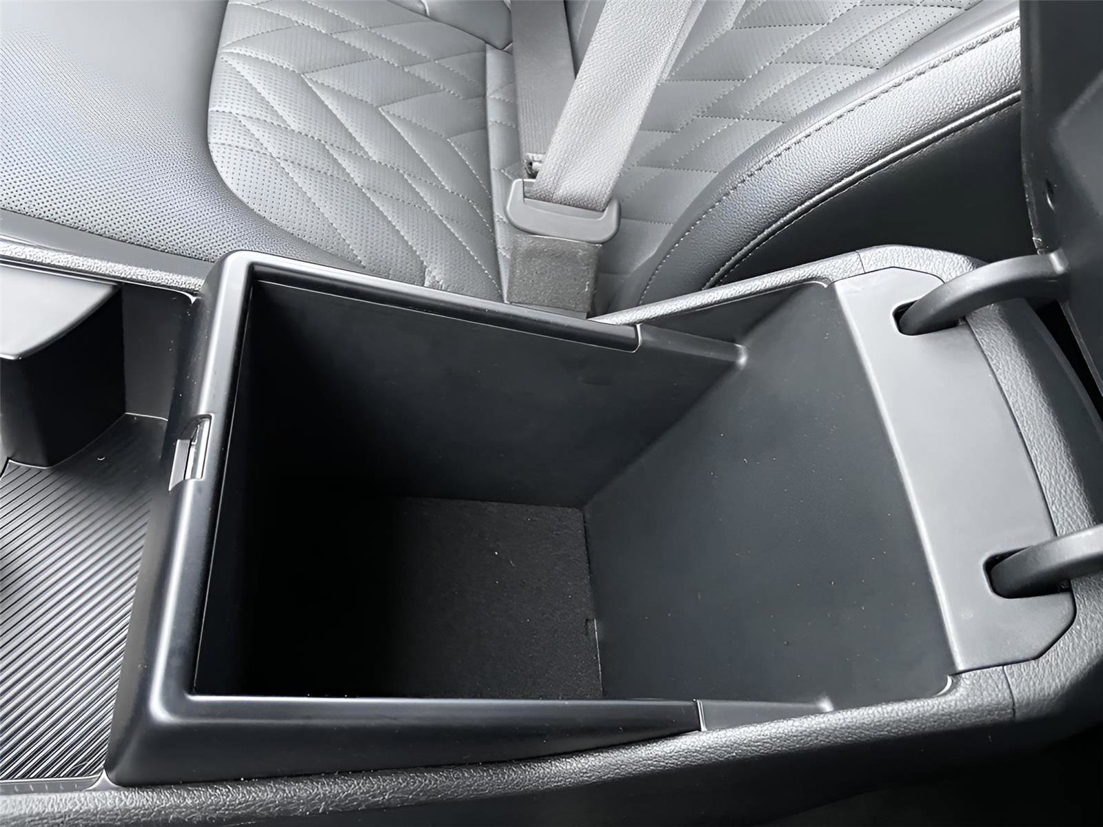 Used 2025 Kia Sportage X-Line image 31