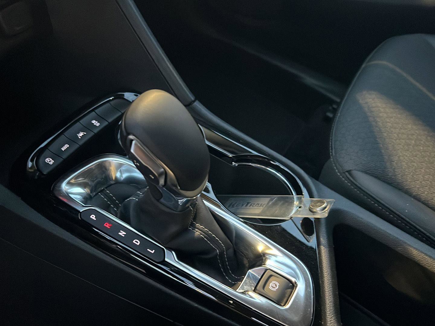 Used 2025 Buick Encore GX Preferred image 28