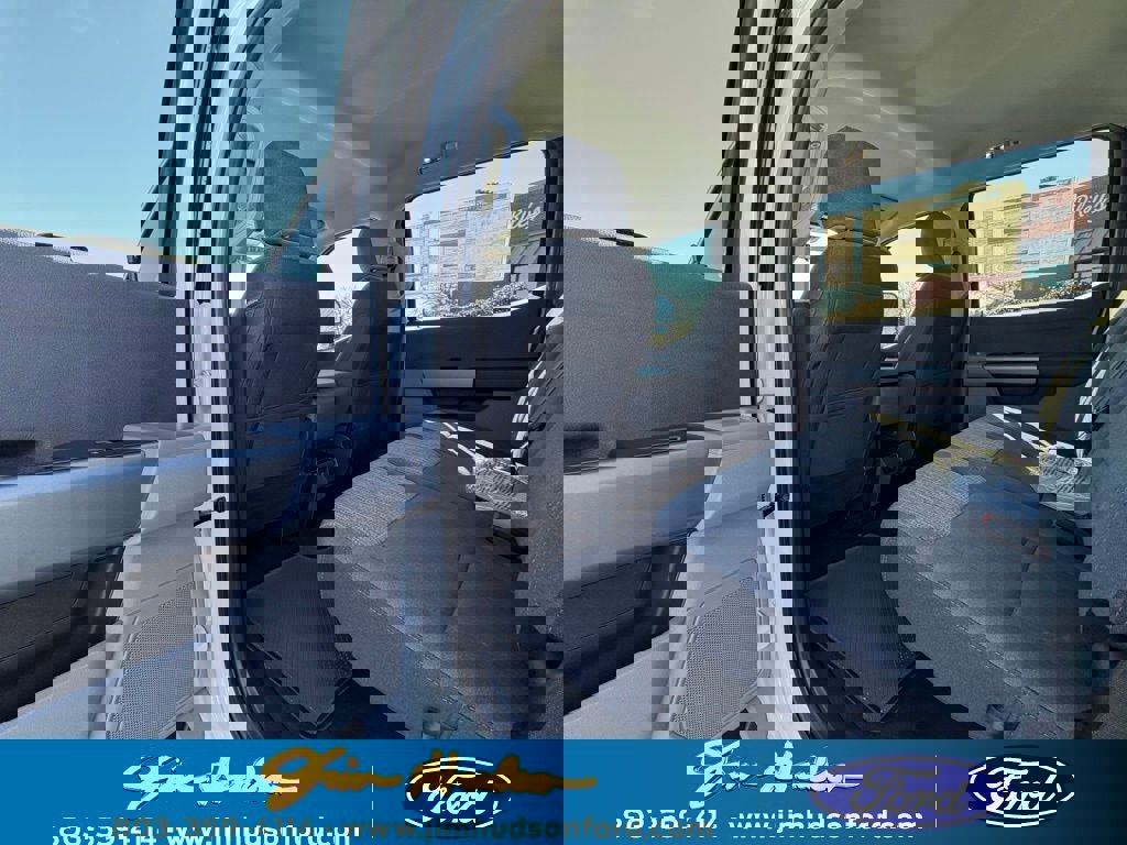 New 2026 Ford F250 XLT w/ FX4 Off-Road Package image 19