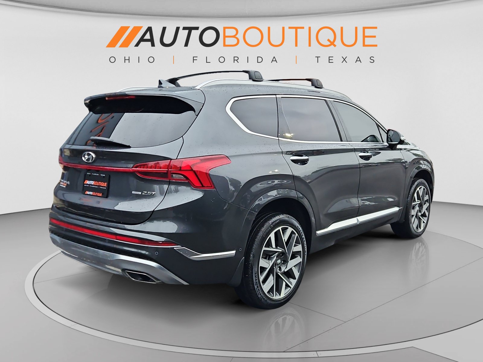 Used 2023 Hyundai Santa Fe Calligraphy AWD/4WD image 5